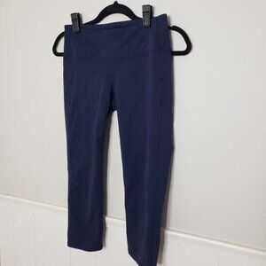 ATHLETA Navy Chaturanga Crop Athletic Leggings
